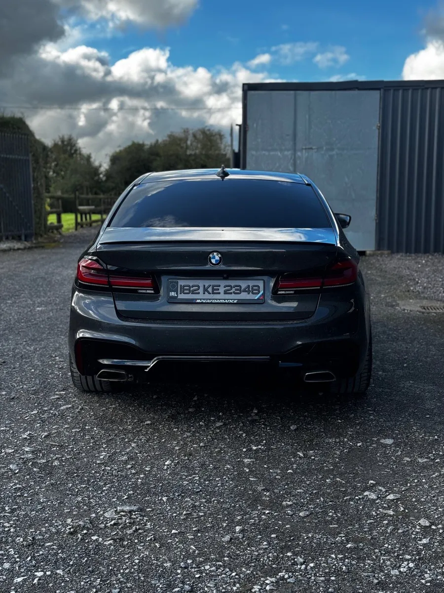 BMW 530e 182 Mint car - Image 4