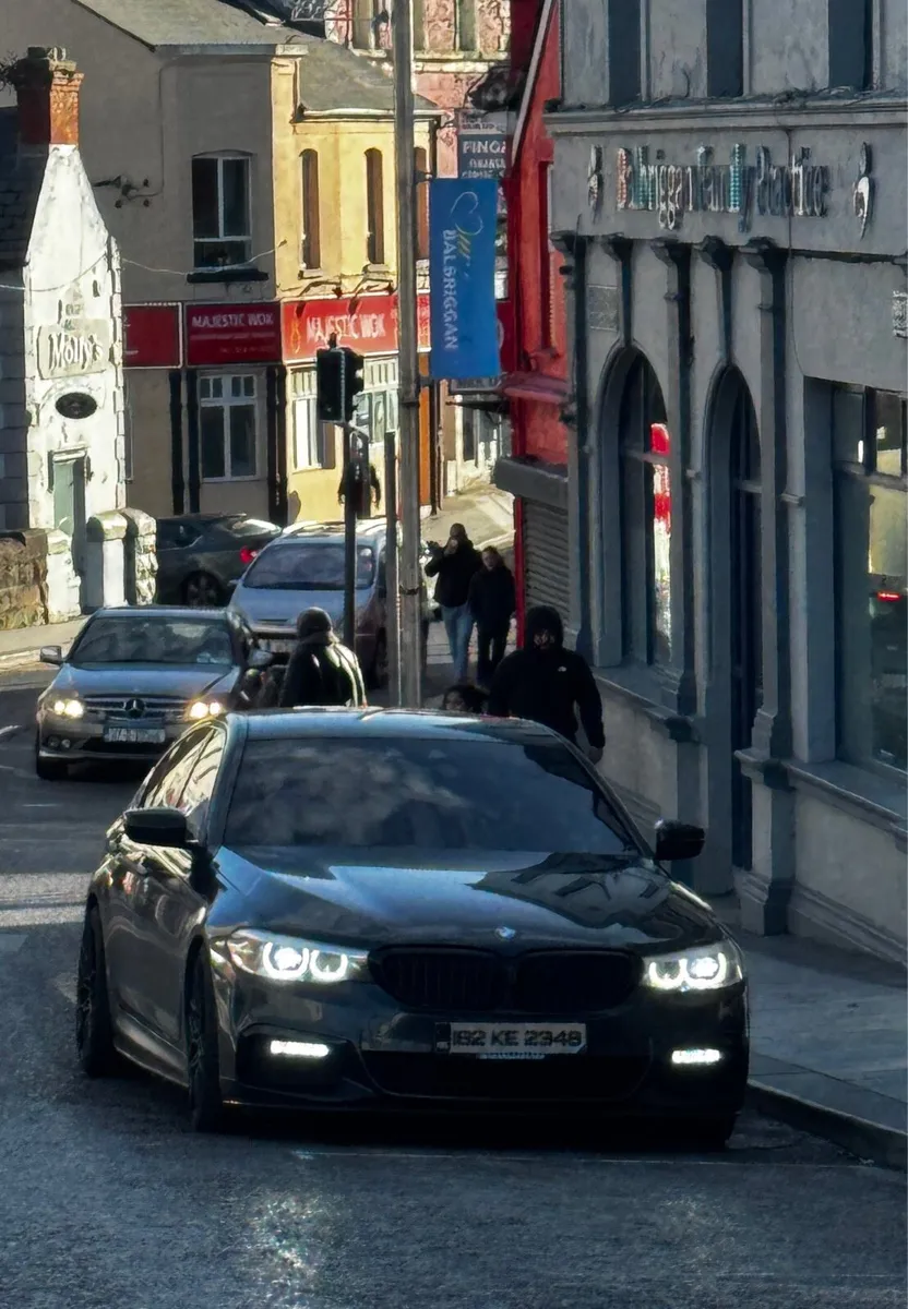 BMW 530e 182 Mint car - Image 1