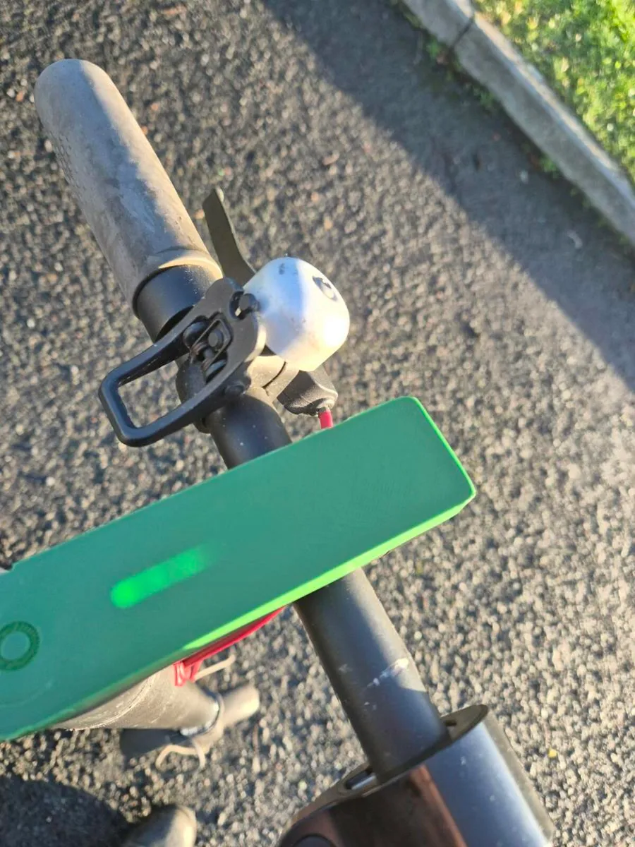 Xiaomi Electric  Scooter - Image 4