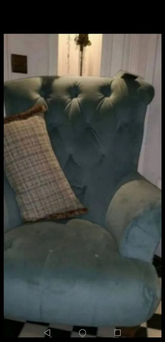 Stunning Brand New Alexander & James Armchair - Image 2