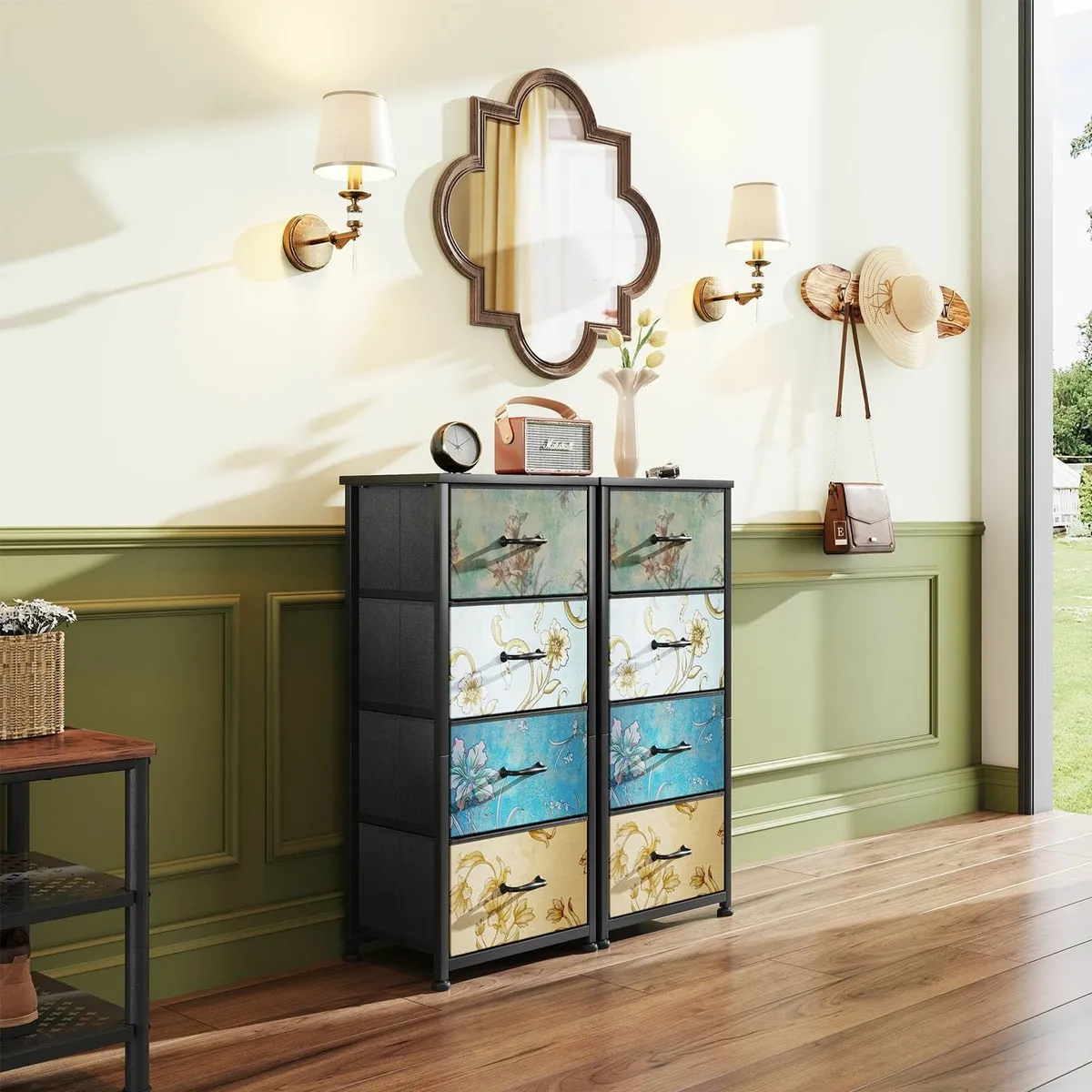 Chest of Drawers Bedroom with 4 and Flower - Image 4