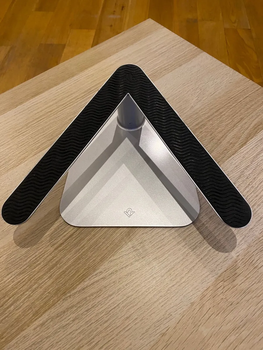 HiRise Twelve South laptop / tablet stand - Image 4