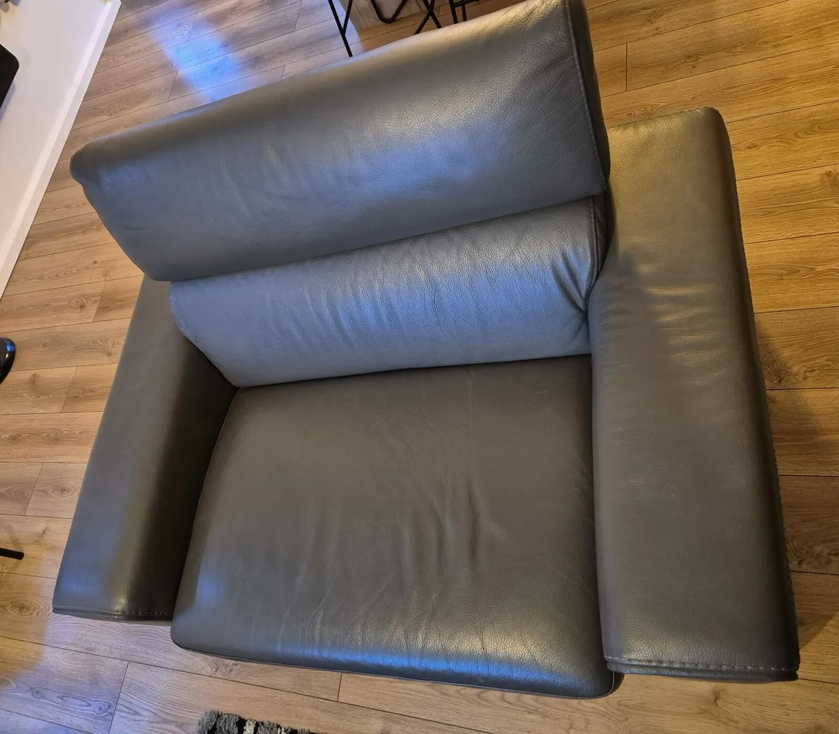 Leather sofa - Image 2