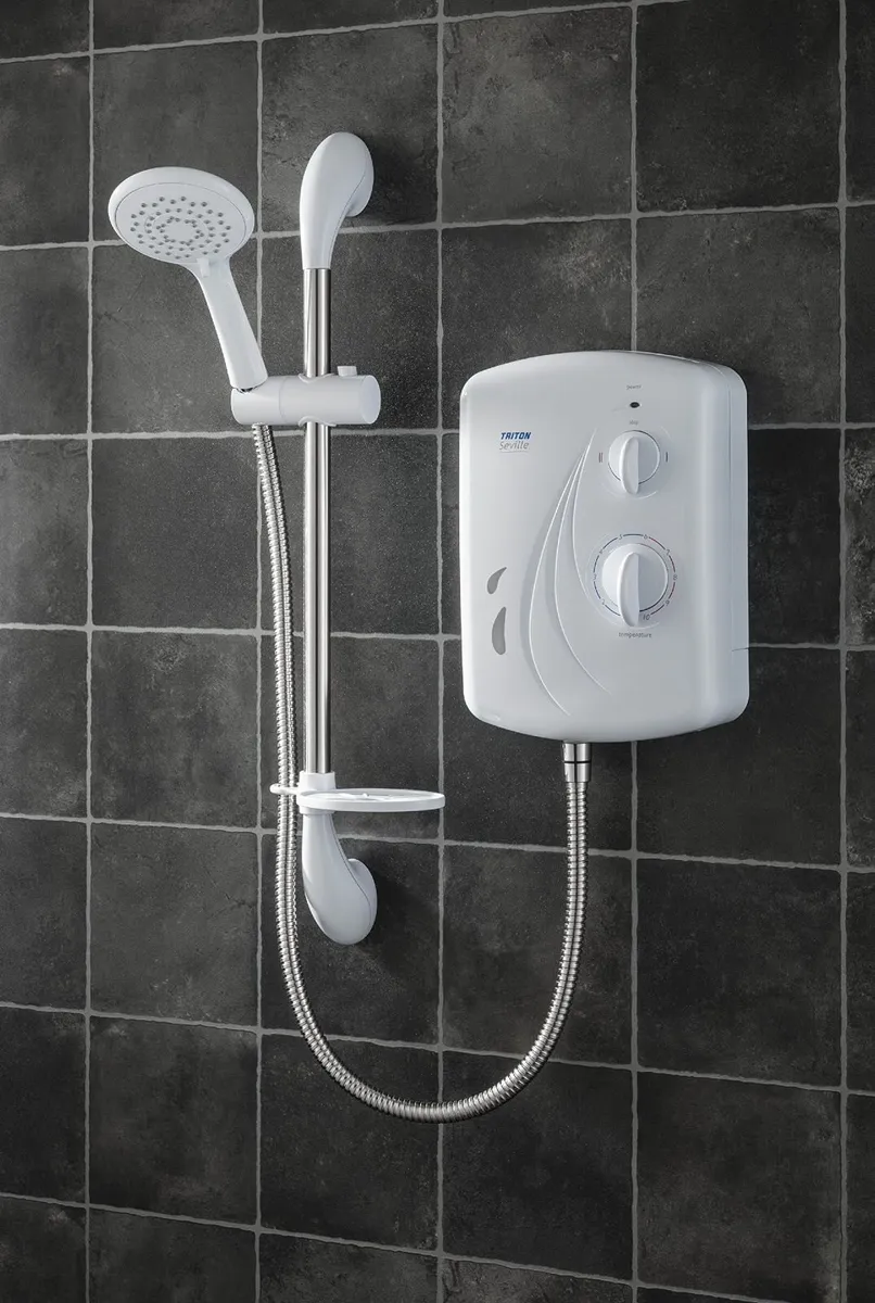 MOSV07SG Seville Universal Electric Shower 7.5 KW - Image 2
