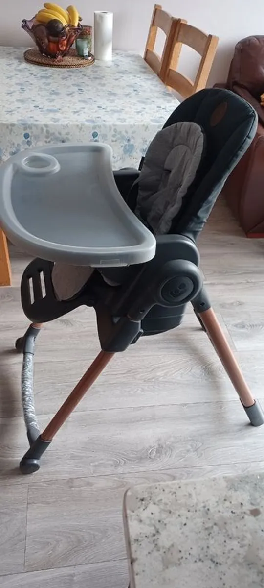 Baby highchair - Image 3