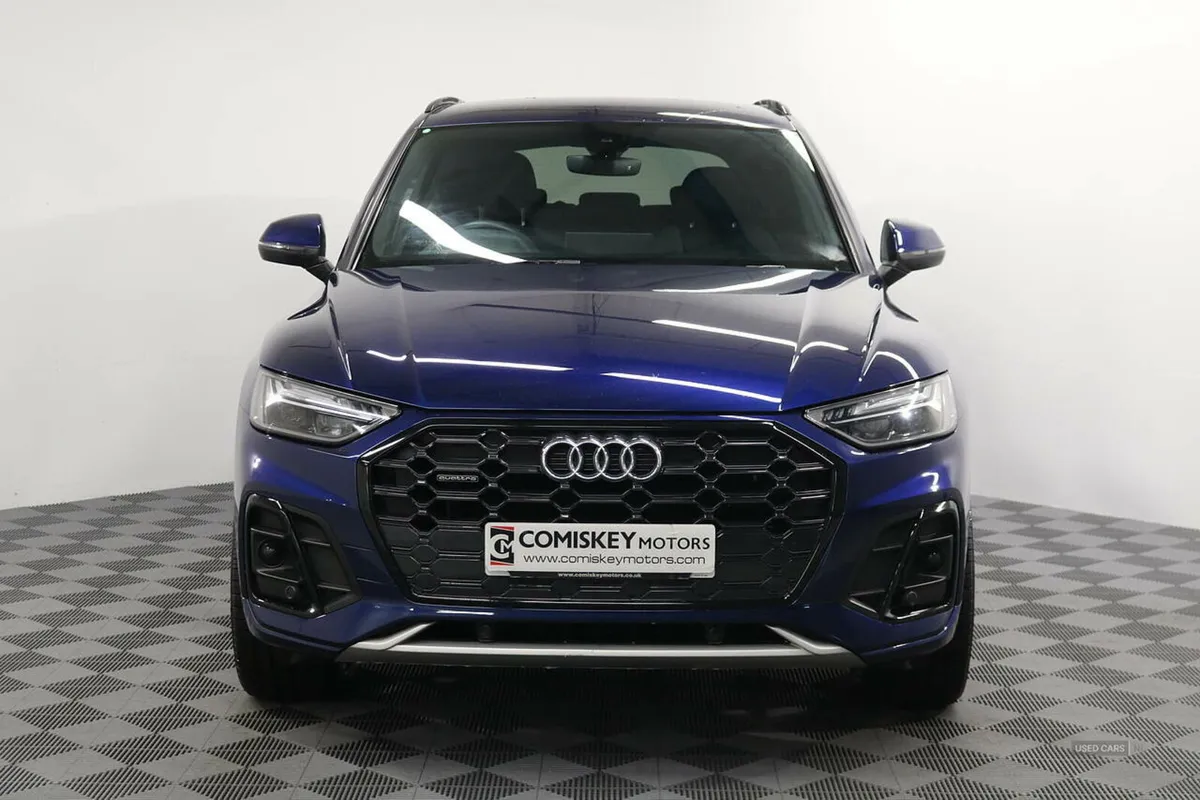 Audi Q5 TDI S line - Image 2