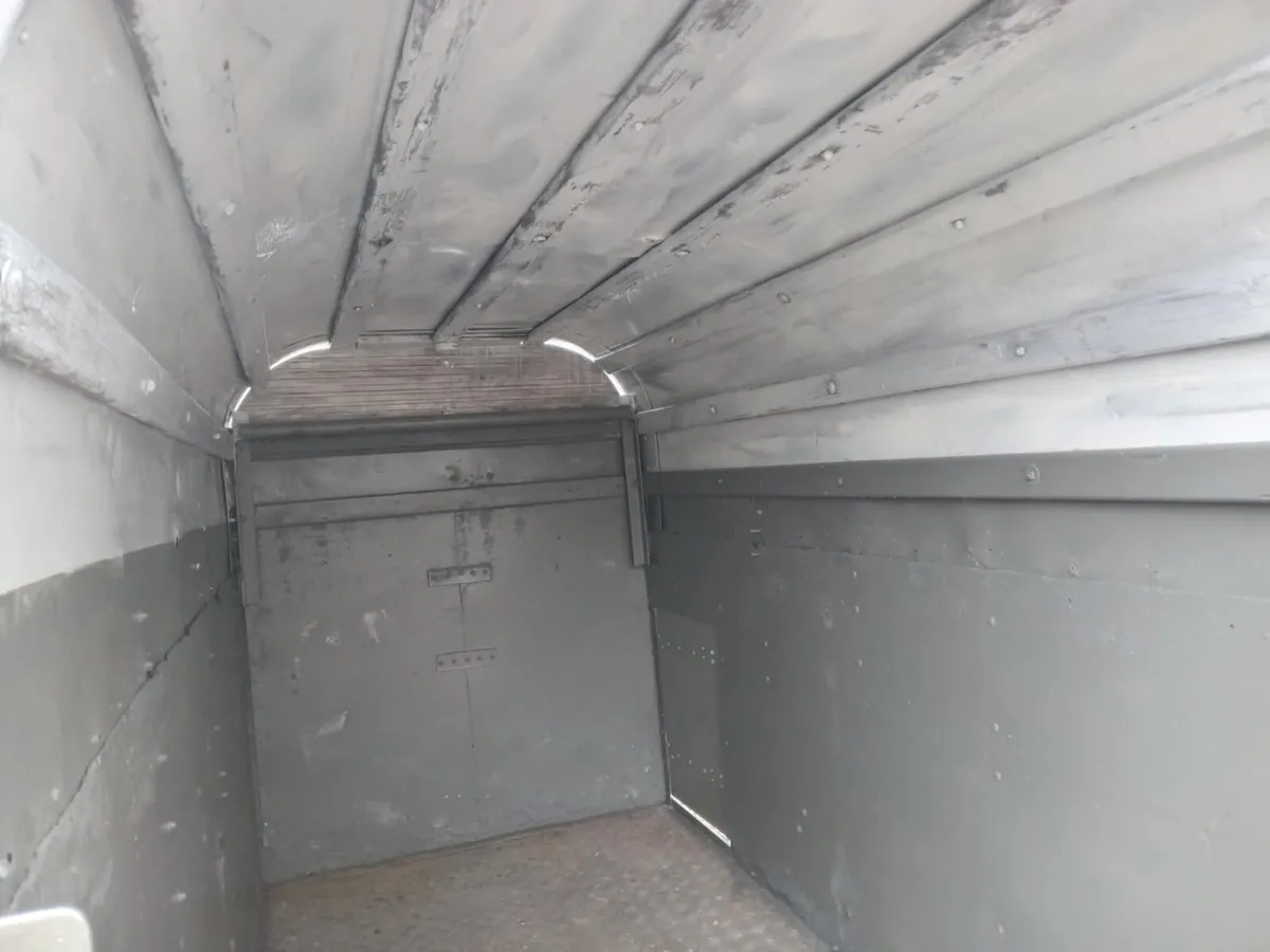 8 x 4 ft / Livestock Trailer - Image 4