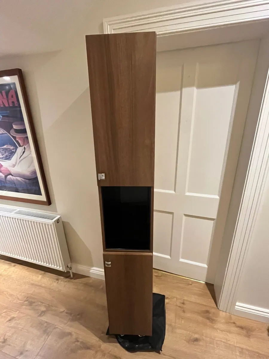 Bathroom cabinet - Image 1