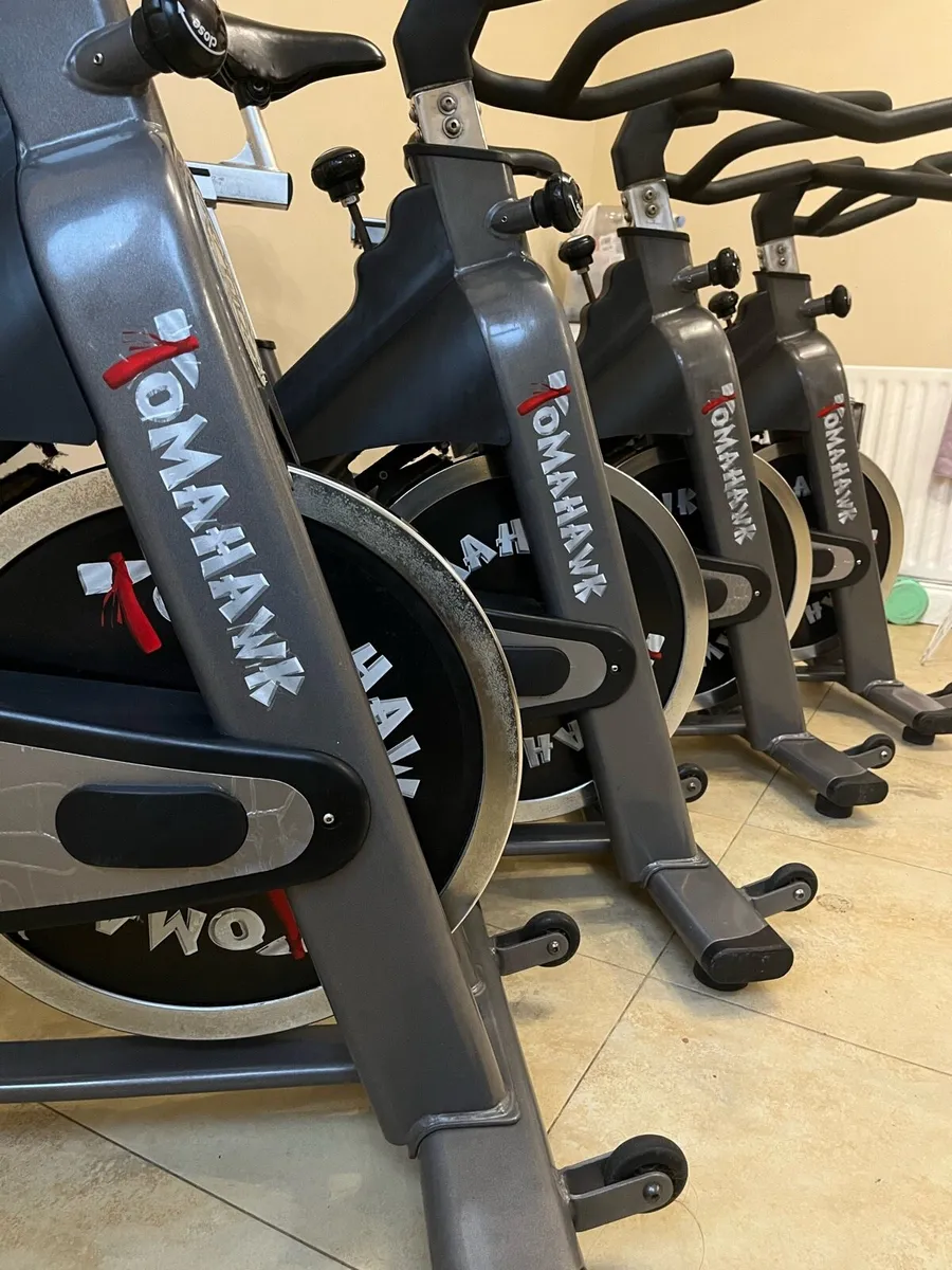 Tomahawk spin bikes - Image 4