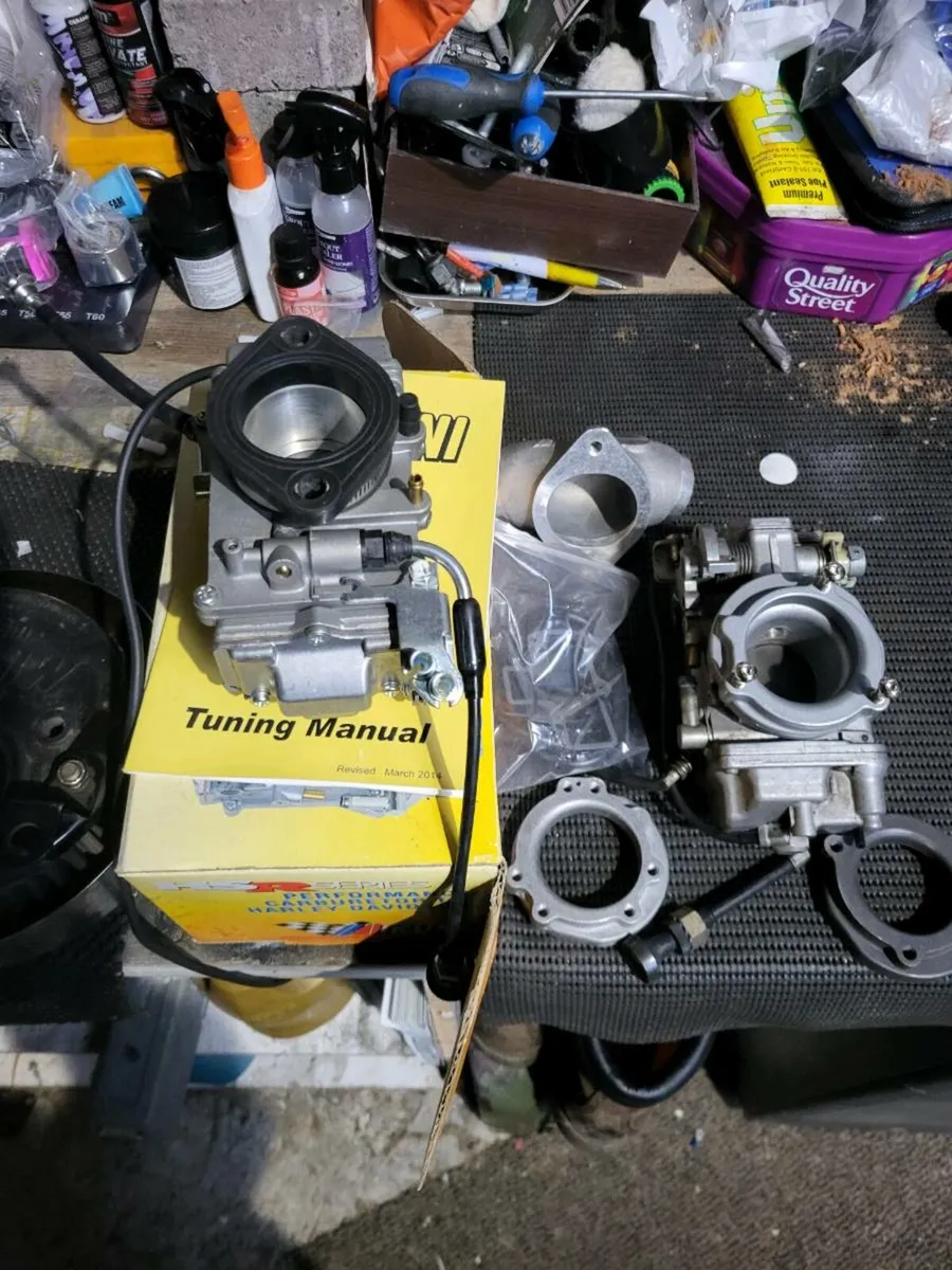 Harley Mikuni carbs - Image 2