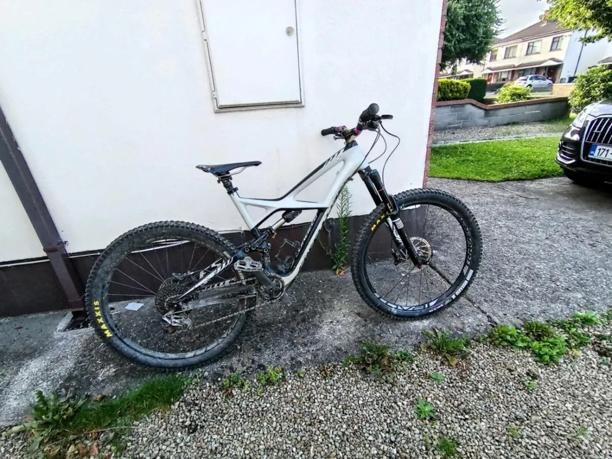 Specialized enduro expert carbon - Image 2