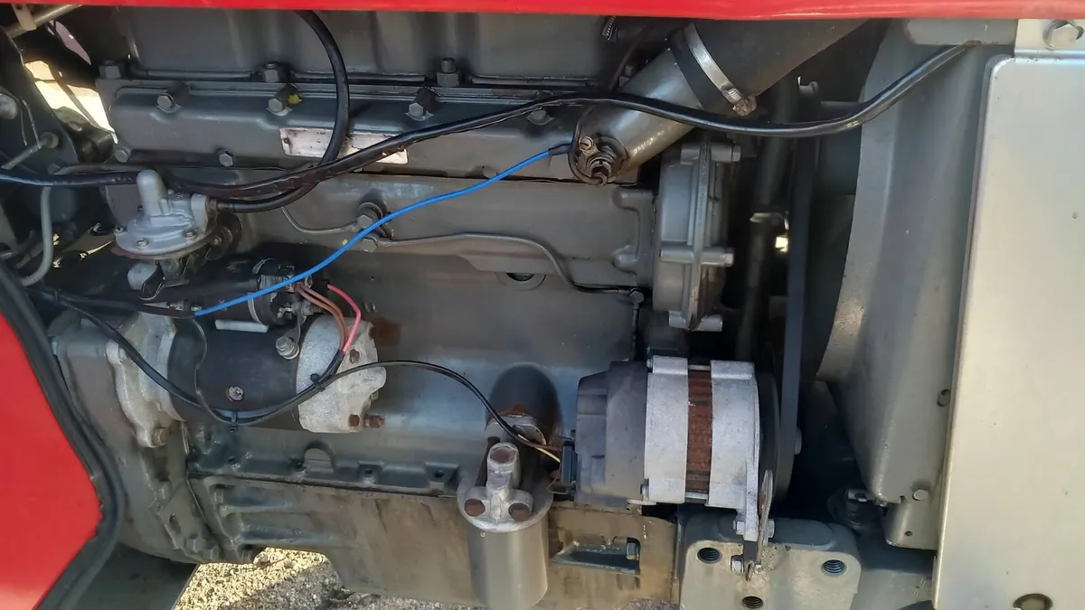 Massey Ferguson 165 - Image 2