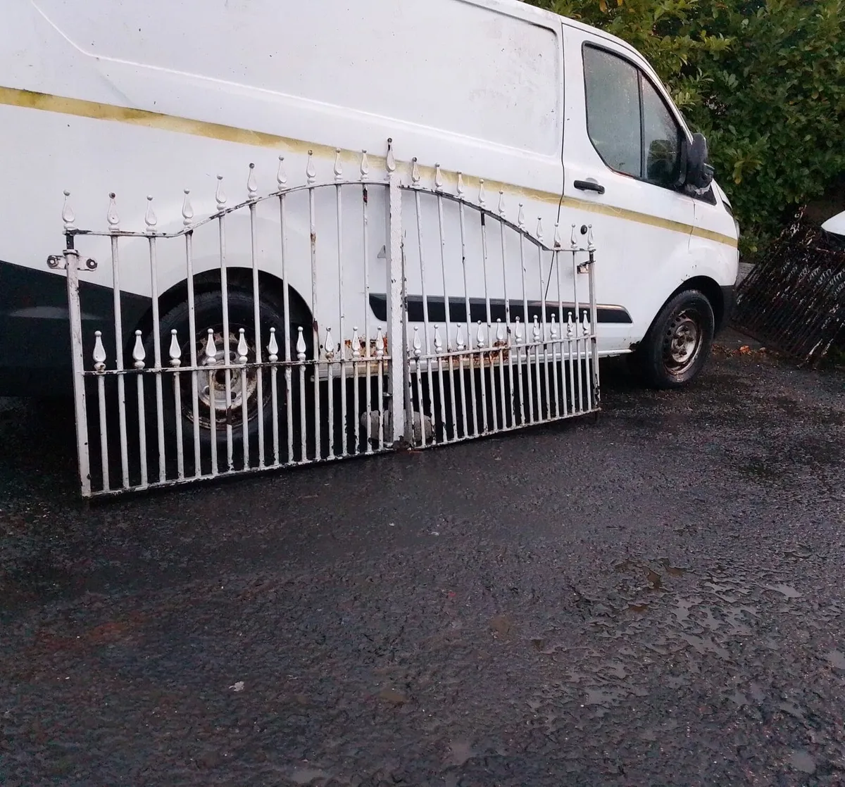 ✅3 SETS OFF GATES AVAILABLE FOR SALE✅ - Image 1