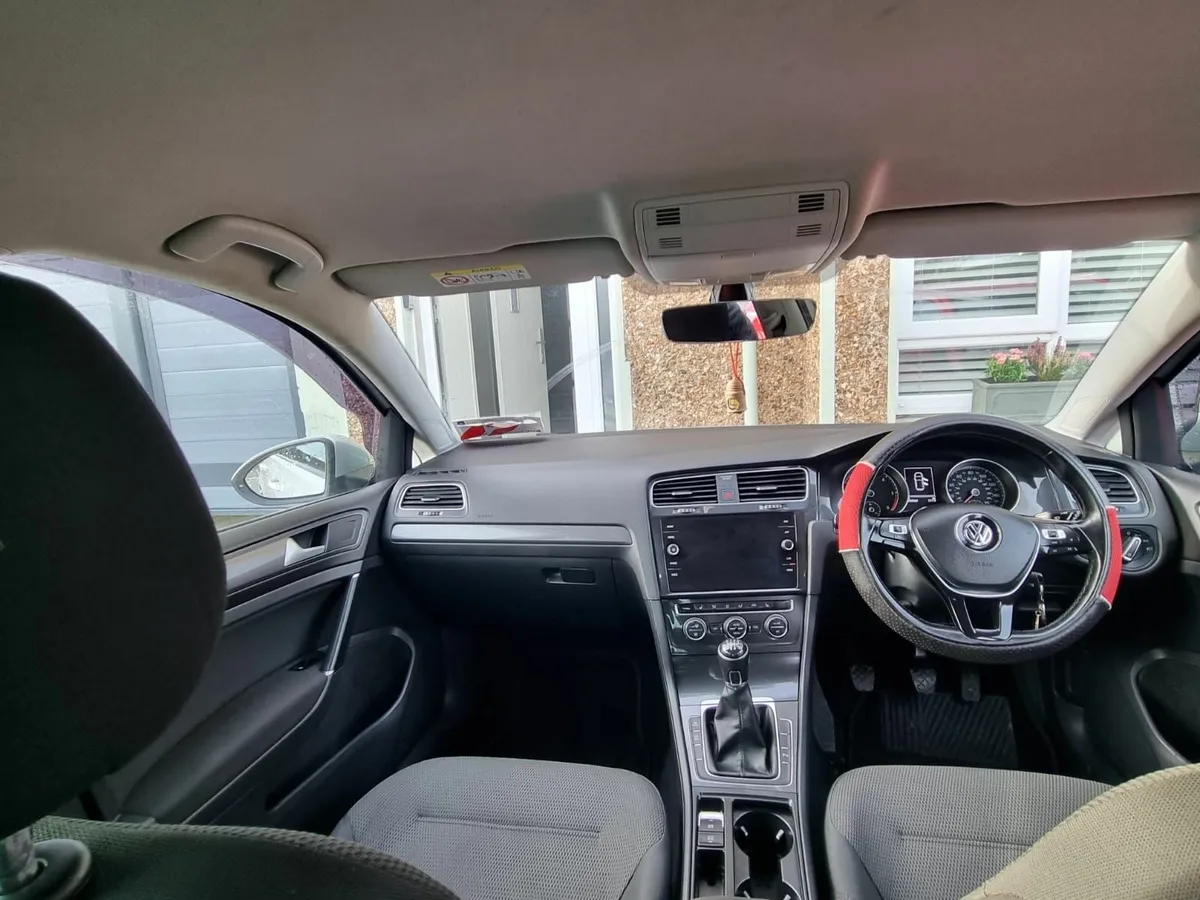 Volkswagen Golf 2020 - Image 3