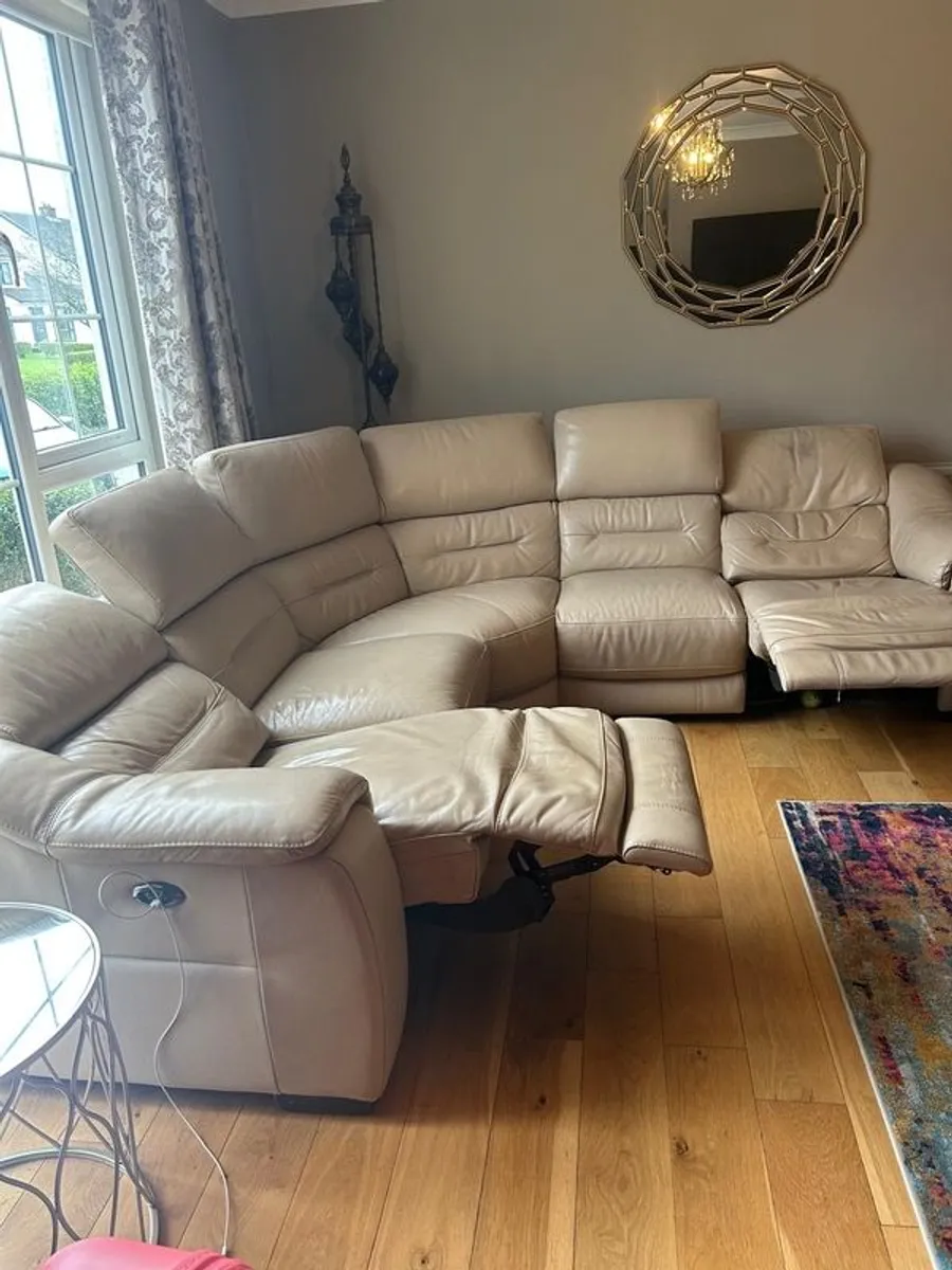High quality 5 seat cream leather electric corner sofa - Image 4