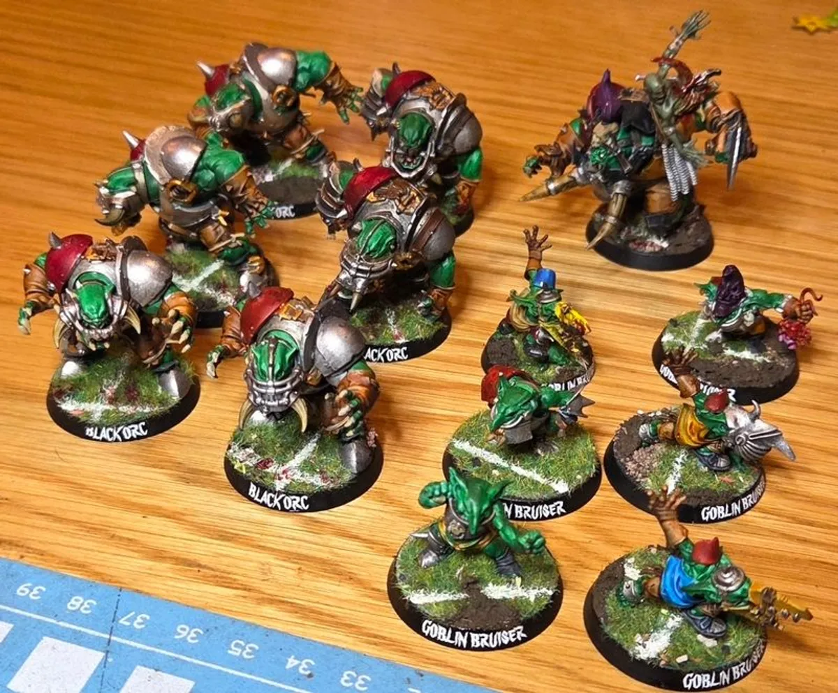 Black Orc Blood Bowl team + Star player, dice & data cards - Image 1