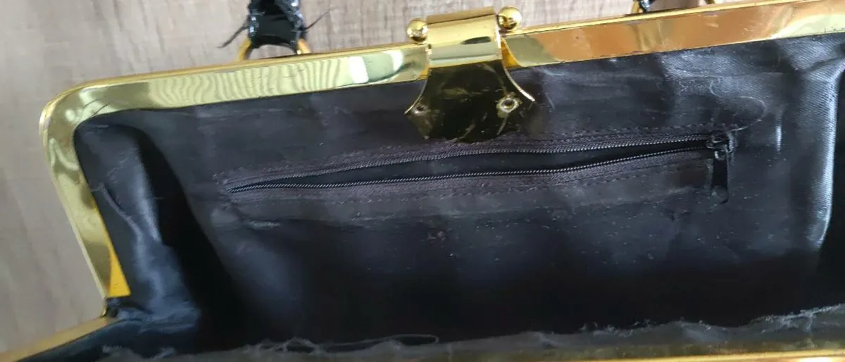 Black lacquered gold bag - Image 3