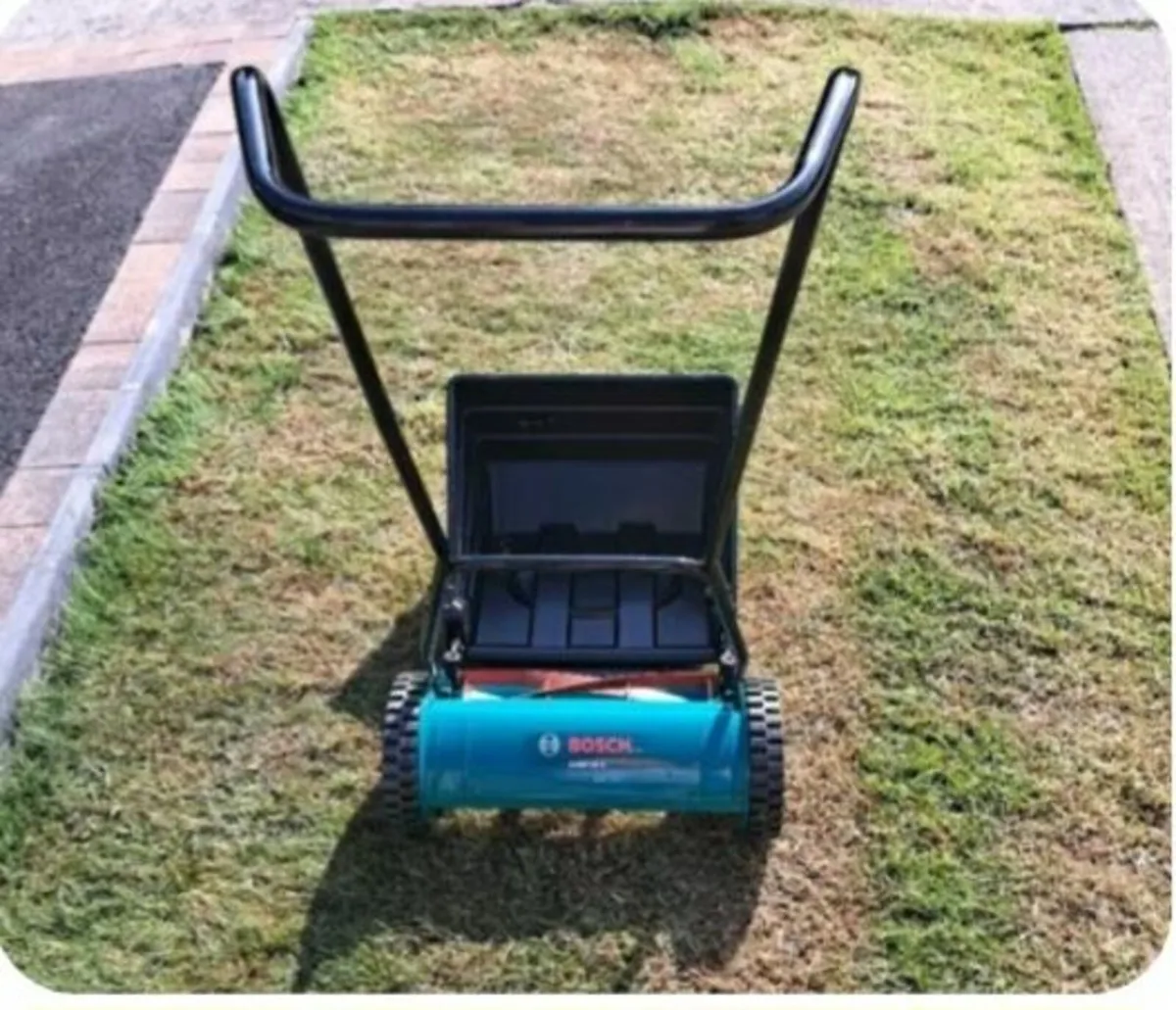Lawnmower