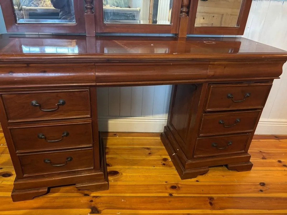 dressing table and tallboy - Image 1