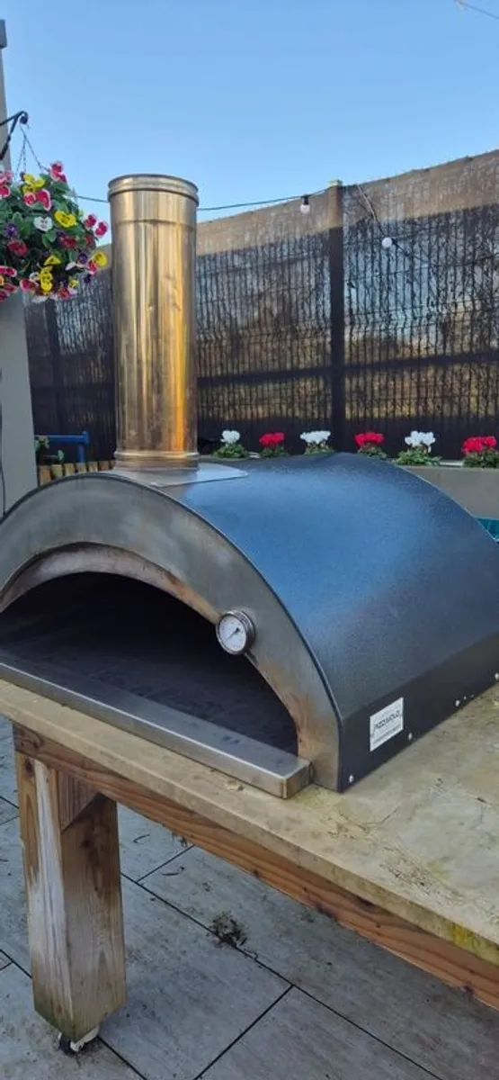PIZZAIOLO is wood fired pizza oven, made in Italy from 100% stainless steel. - Image 4