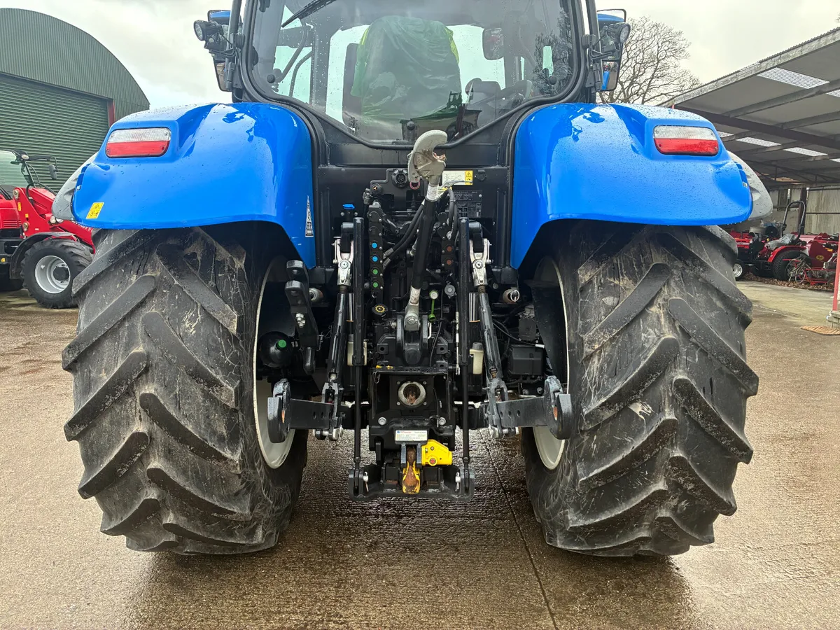 New Holland T6.180 Dynamic Command - Image 2