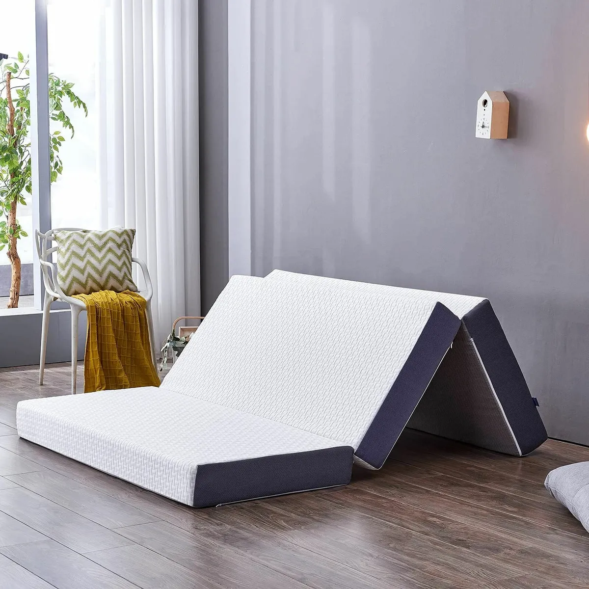 Folding Mattress Small Double 15cm Memory Foam - Image 1