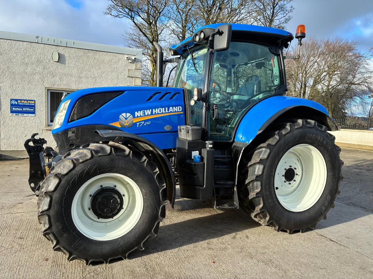 New Holland T7.210 - Image 1