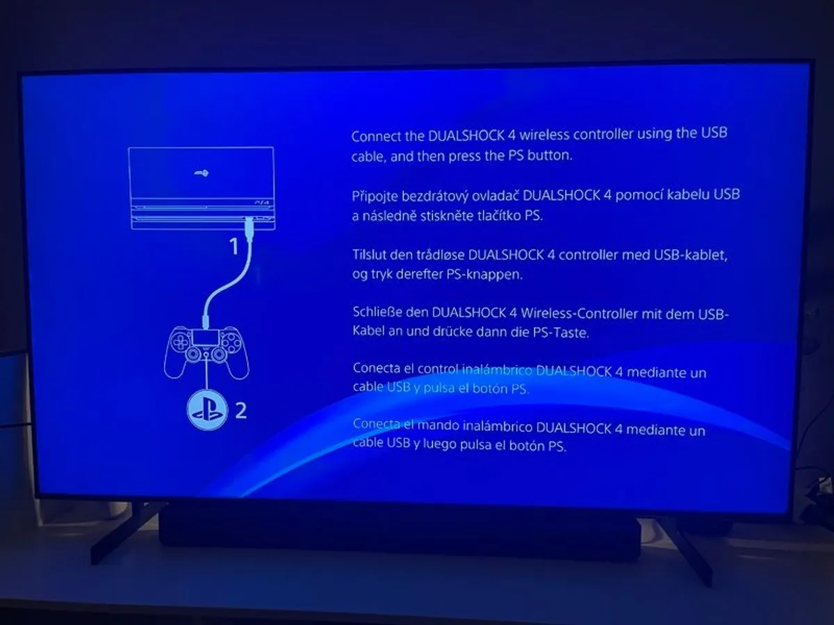 PlayStation 4 PRO - Image 4