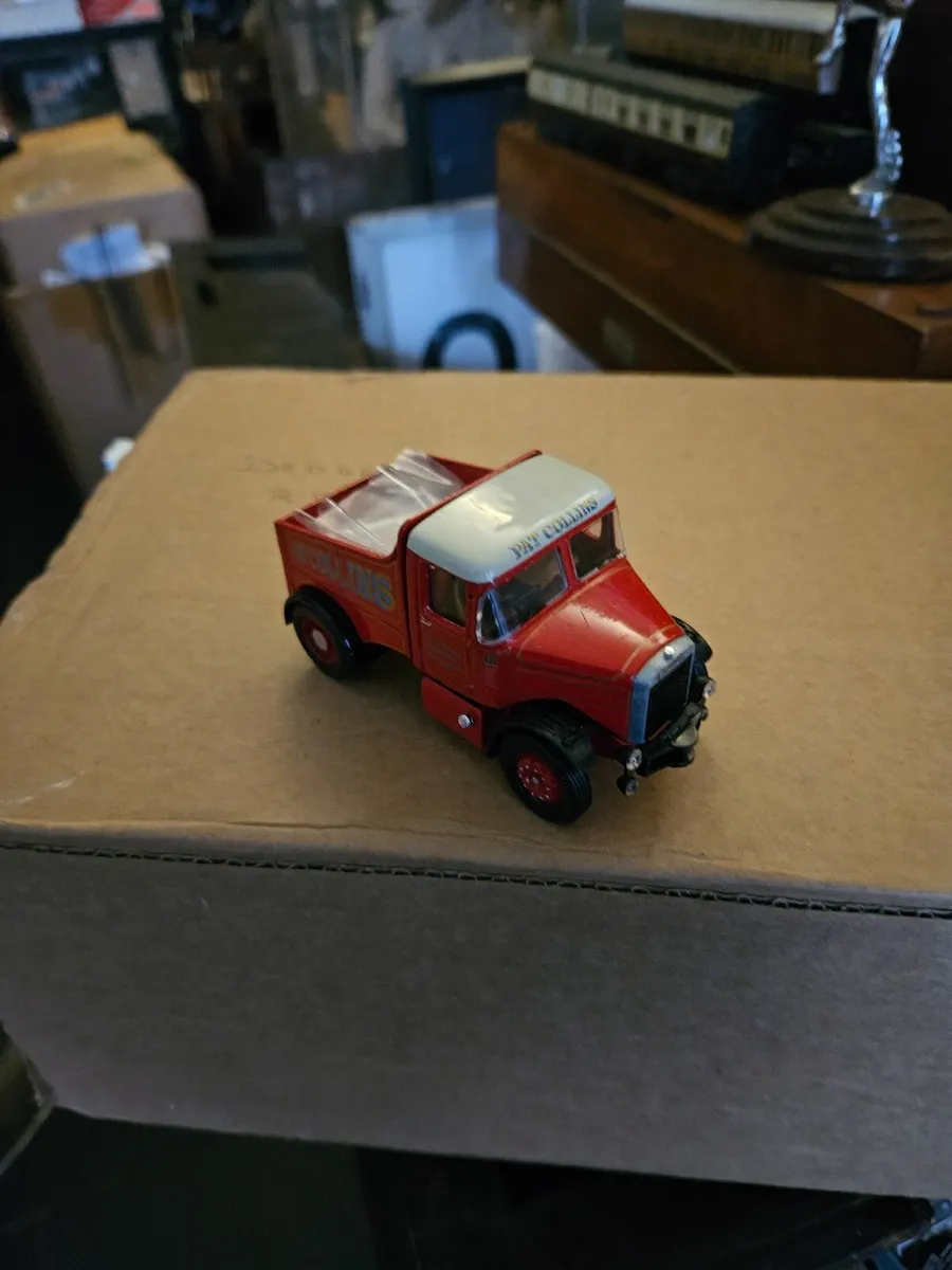 Corgi Fair Ground Showmans Range Truck 1.50 - Image 2