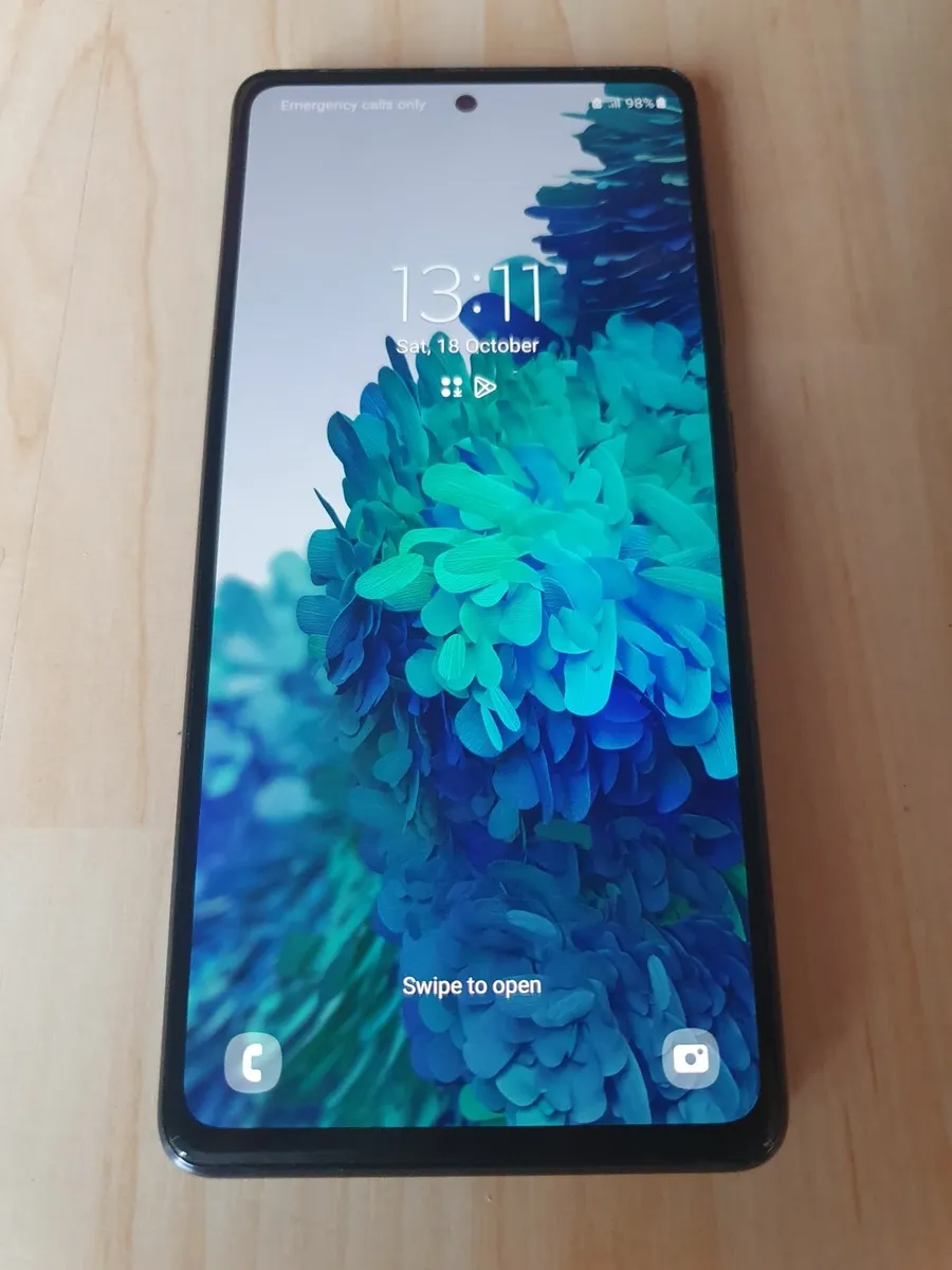 Samsung s20 FE 5G - Image 3