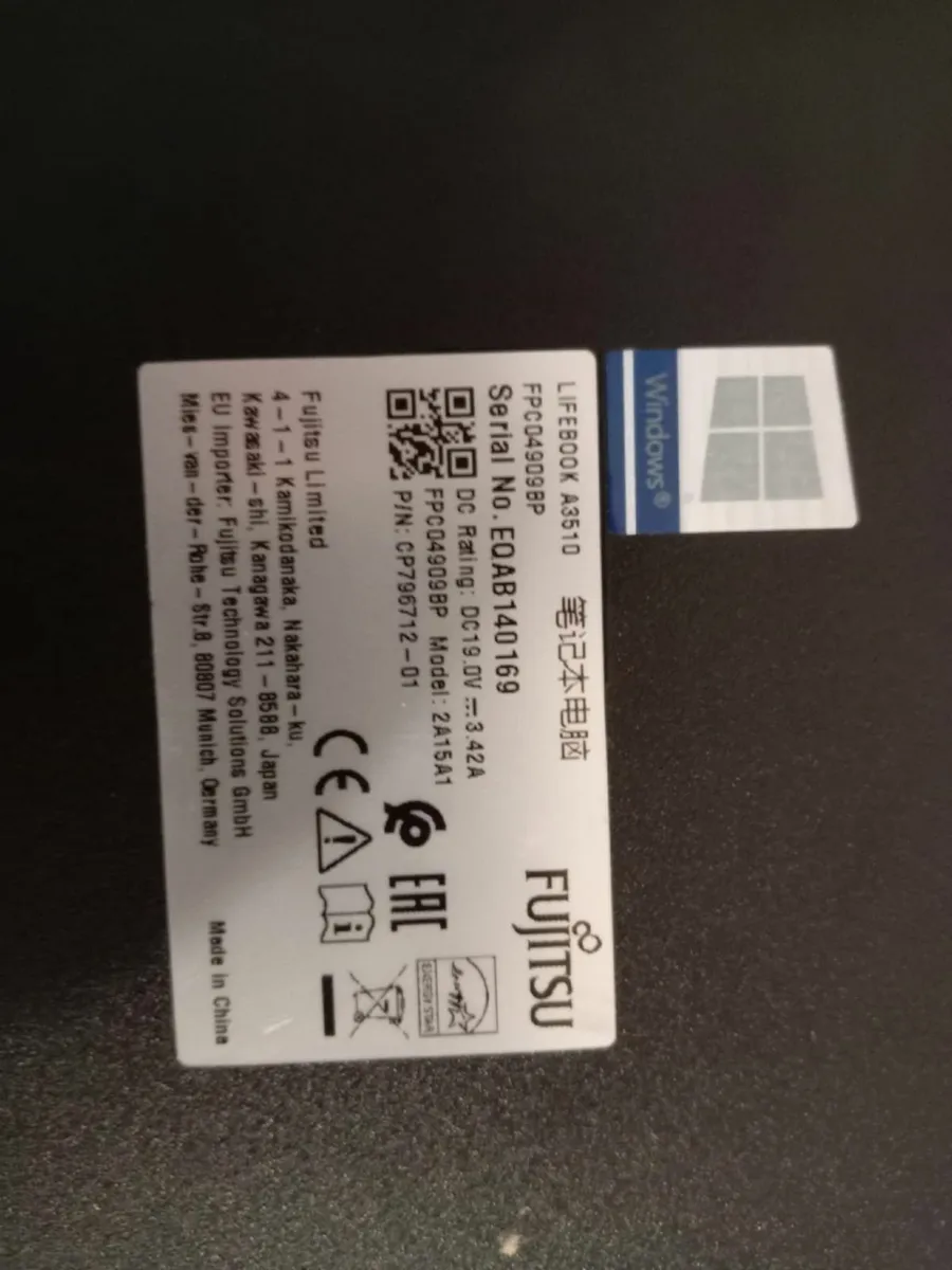 Fujitsu Lifebook A3510 - 15,6 FHD - i5 16gb ram - Image 3