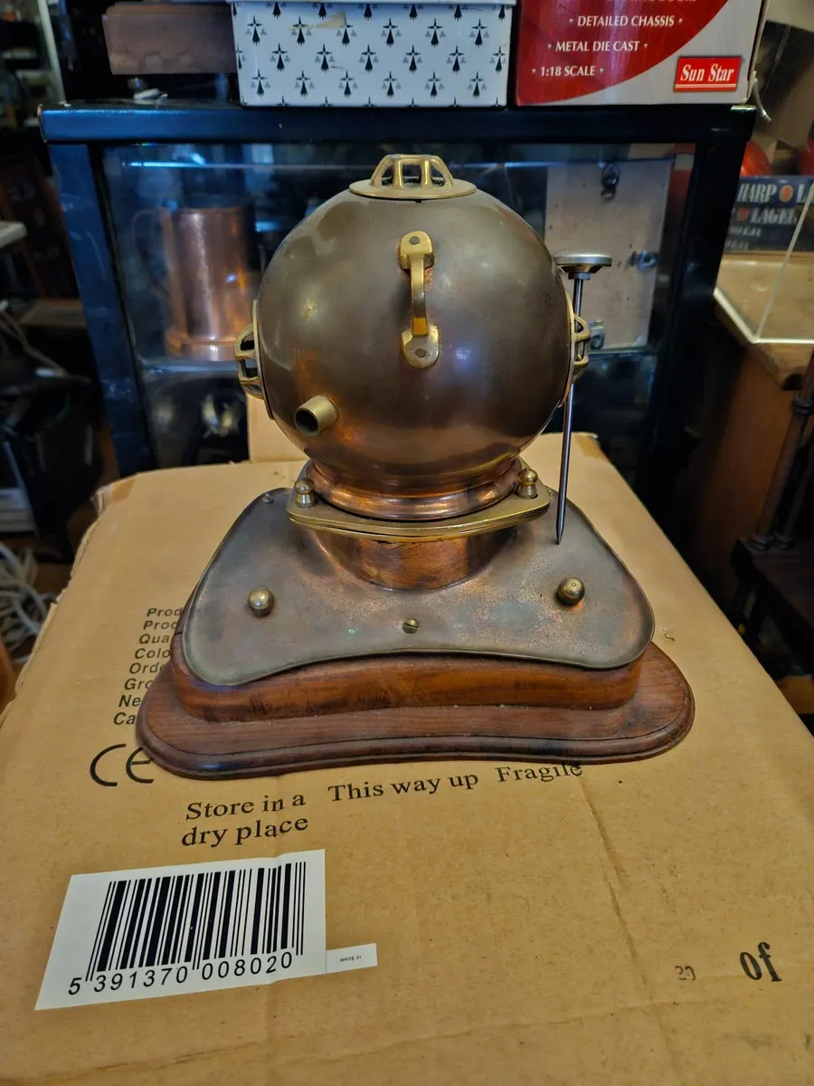 Vintage Brass Diving Helmet Clock - Image 2