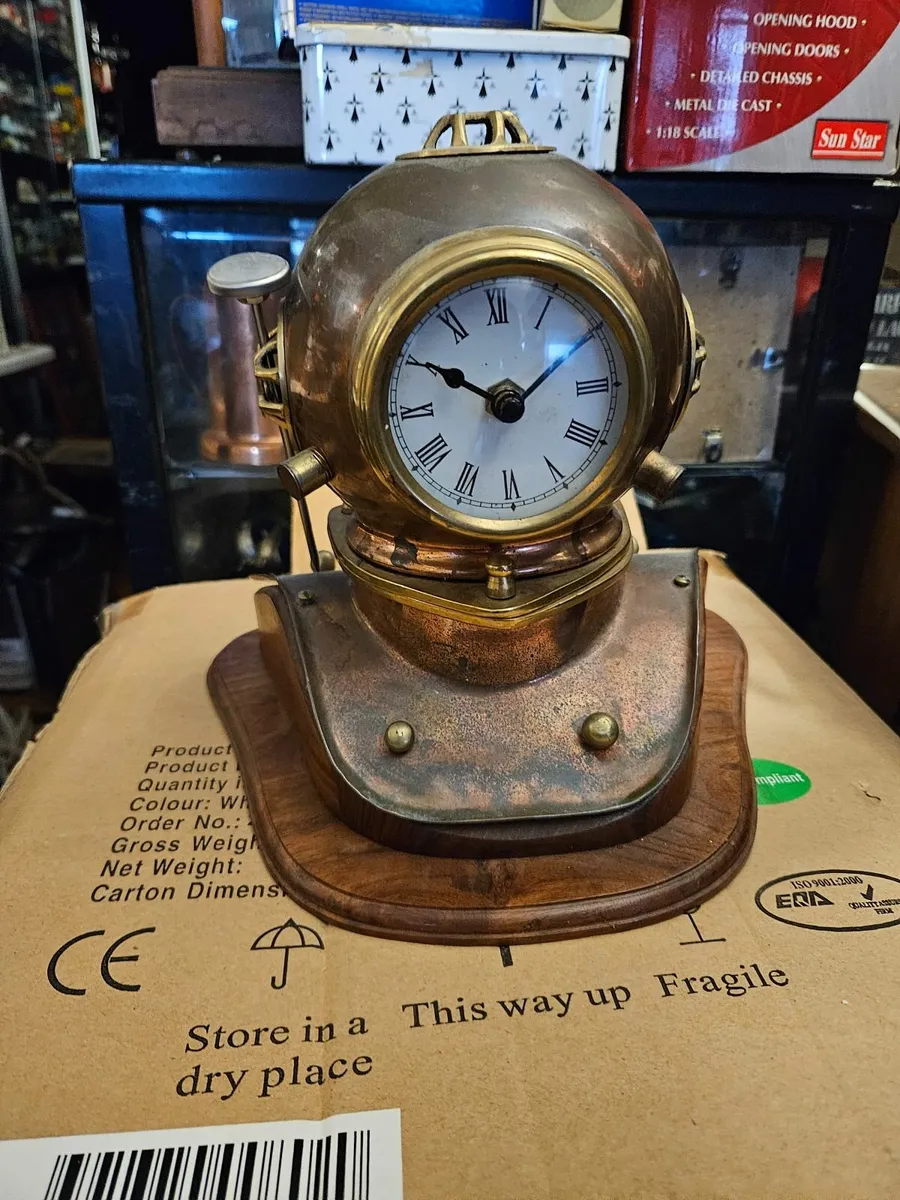 Vintage Brass Diving Helmet Clock - Image 3