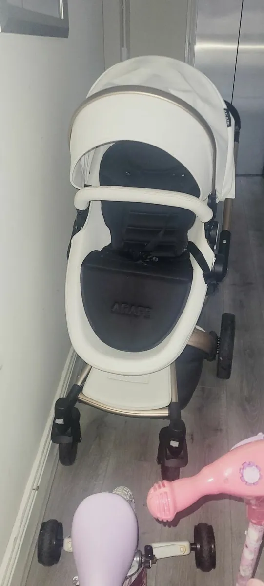 Baby stroller - Image 2