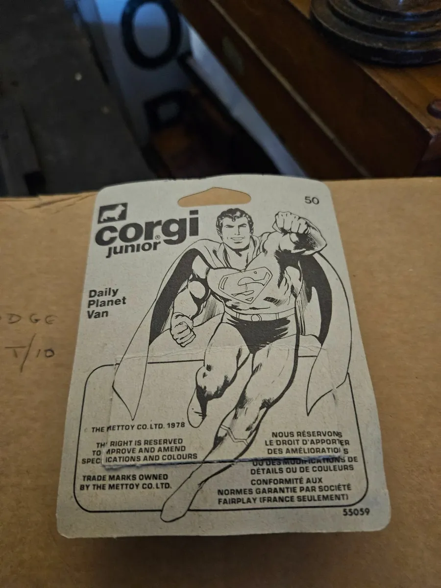 Corgi 1970's Superman Truck - Image 2
