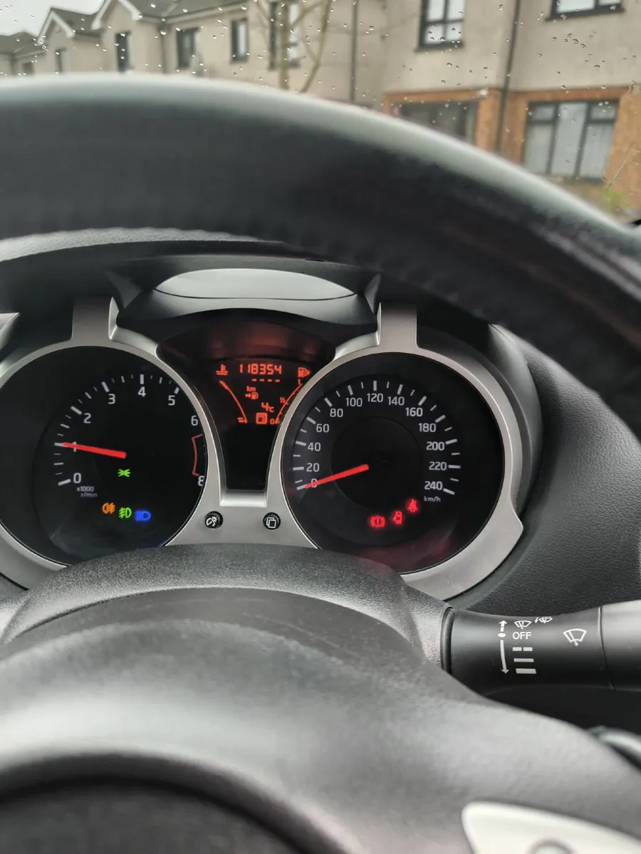 Nissan Juke 2013 Perfect condition - Image 3