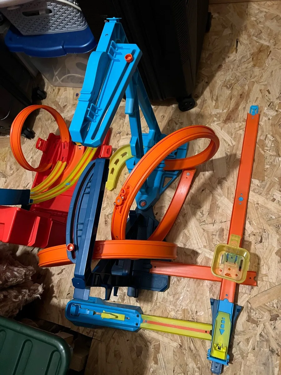 Hot wheels loop - Image 4