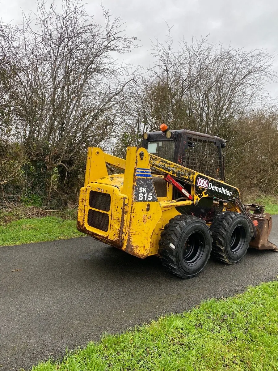 Komatsu Sk815 skid steer - Image 4