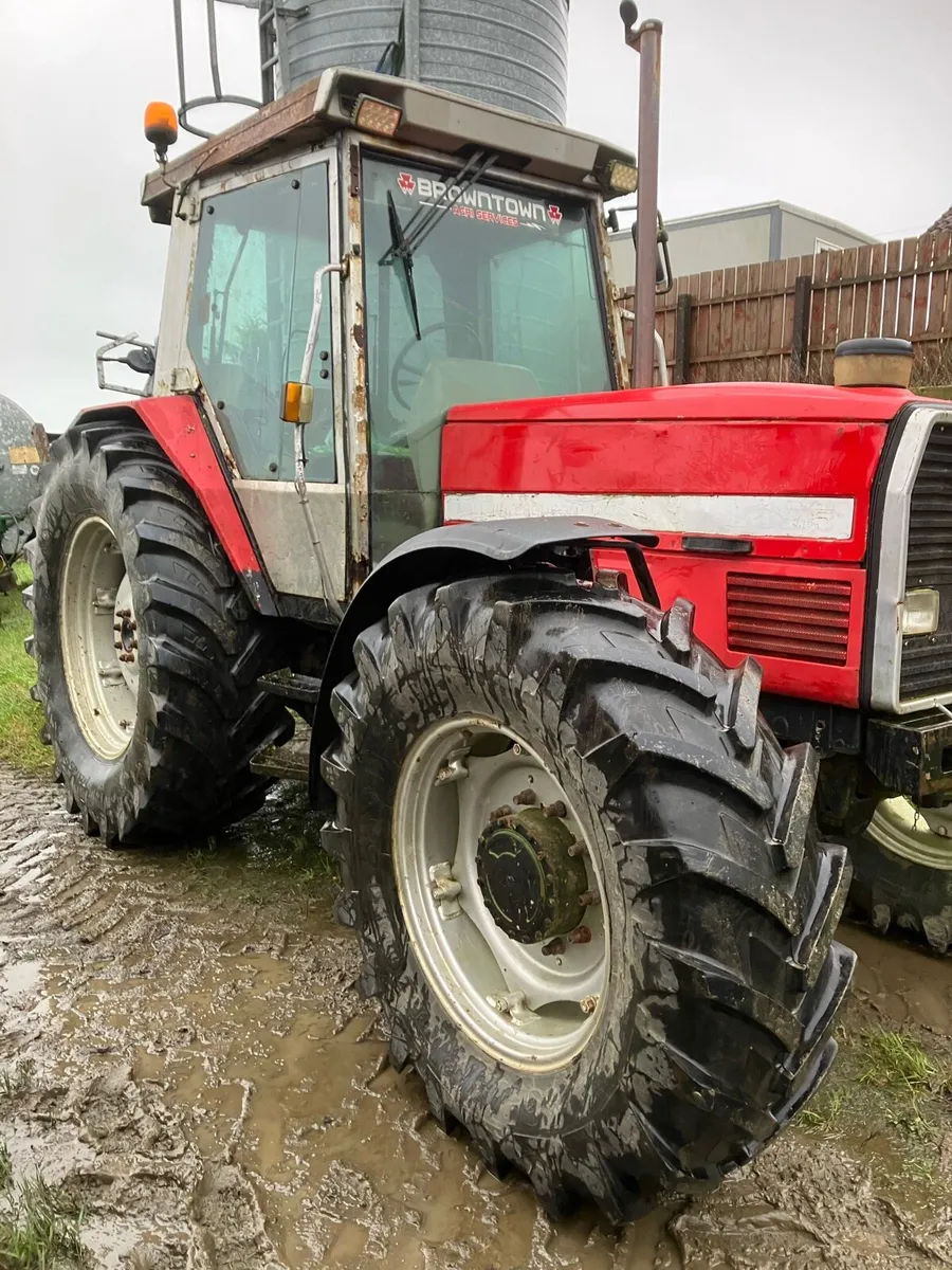 Massey 3095 - Image 1