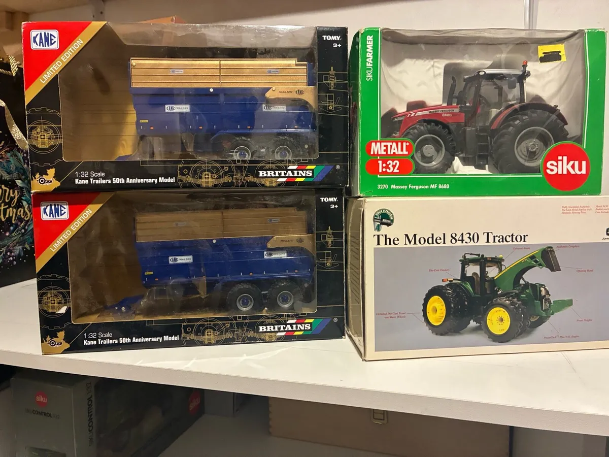 1:32 diecast models - Image 2