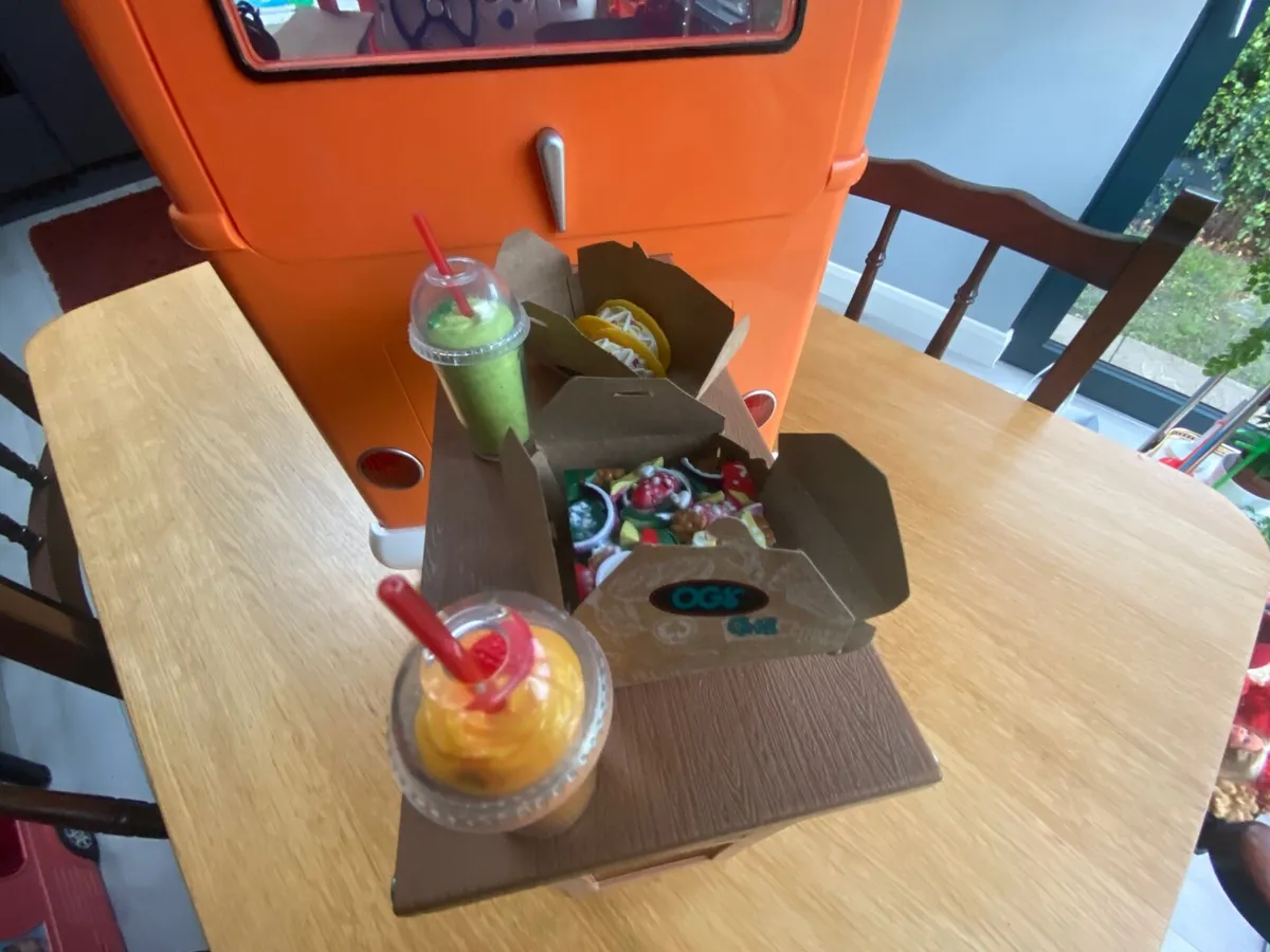 Our Generation food truck - Image 4