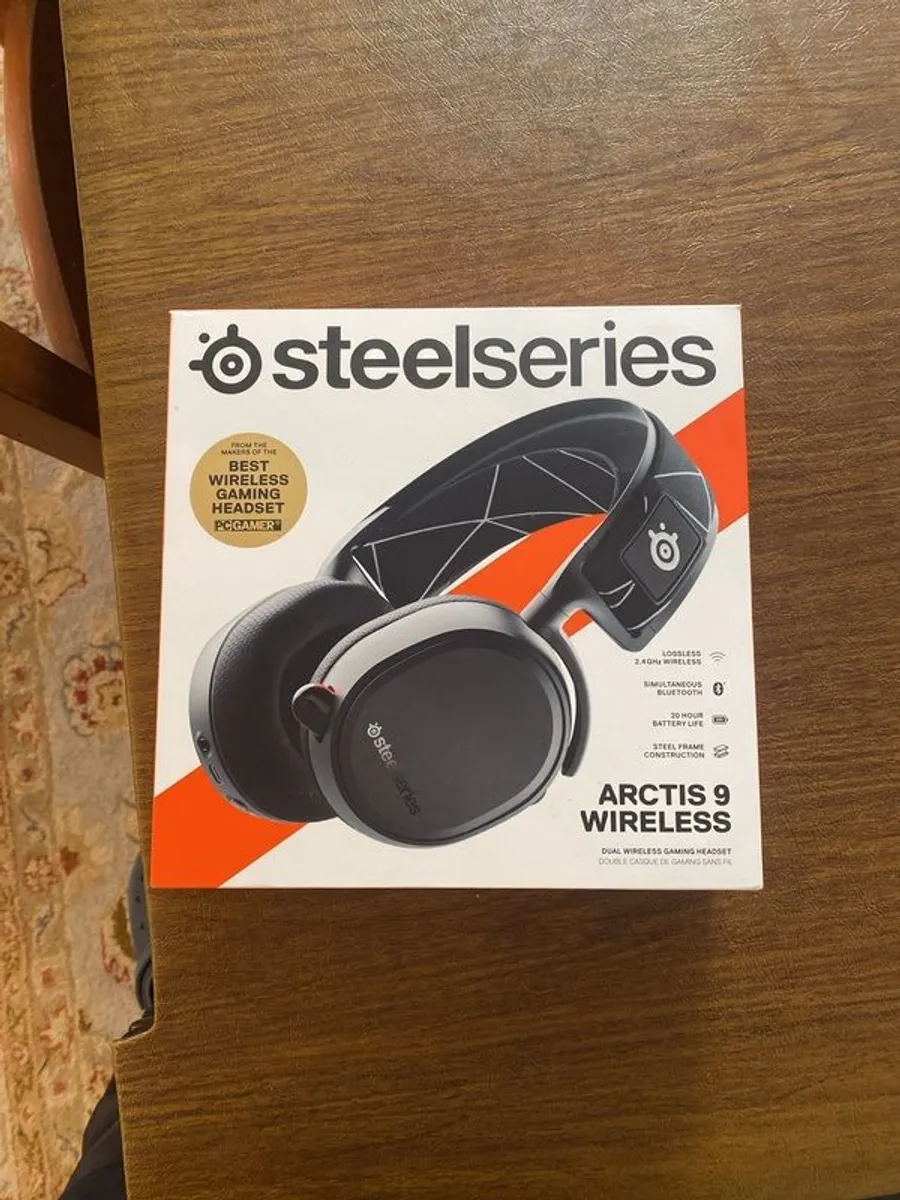Steelseries Arctis 9 Wireless gaming headset - Image 1