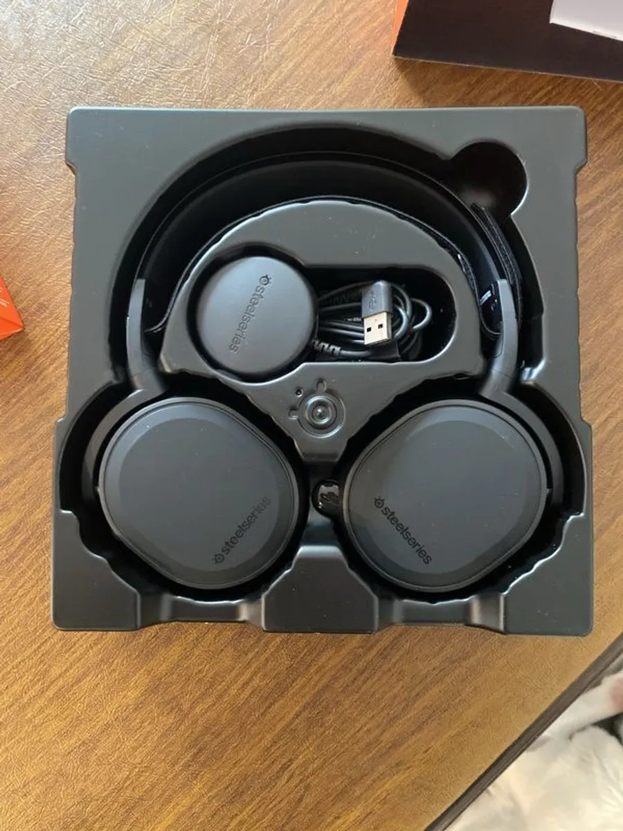 Steelseries Arctis 9 Wireless gaming headset - Image 4