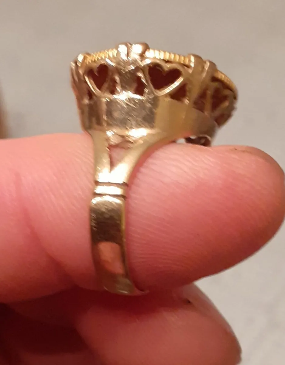 Gold Half Sovereign ring.. - Image 3
