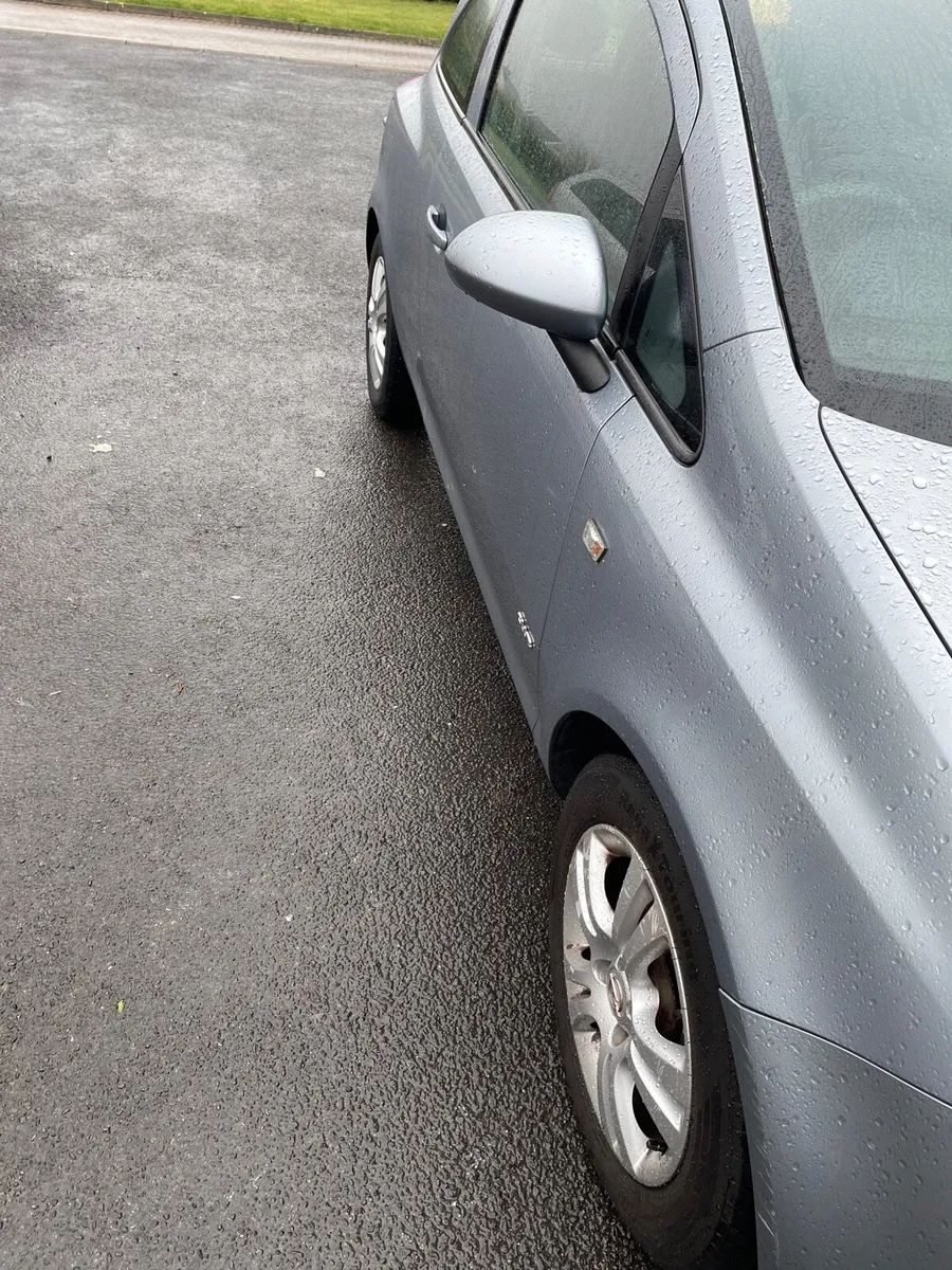 2009 opel corsa 12 - Image 2