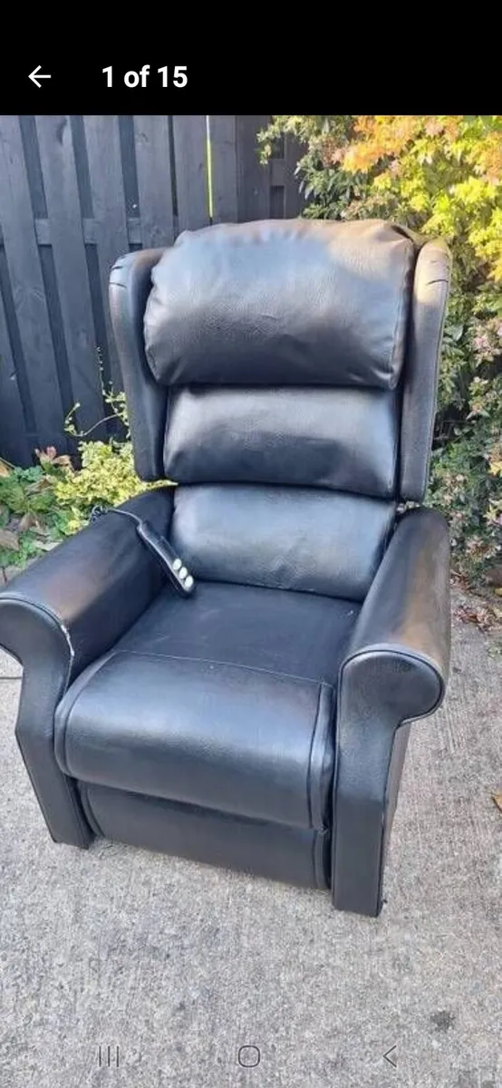 Riser recliner electric armchair - Image 1