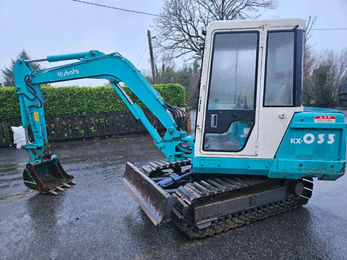 Kubota 3 ton mini digger - Image 1