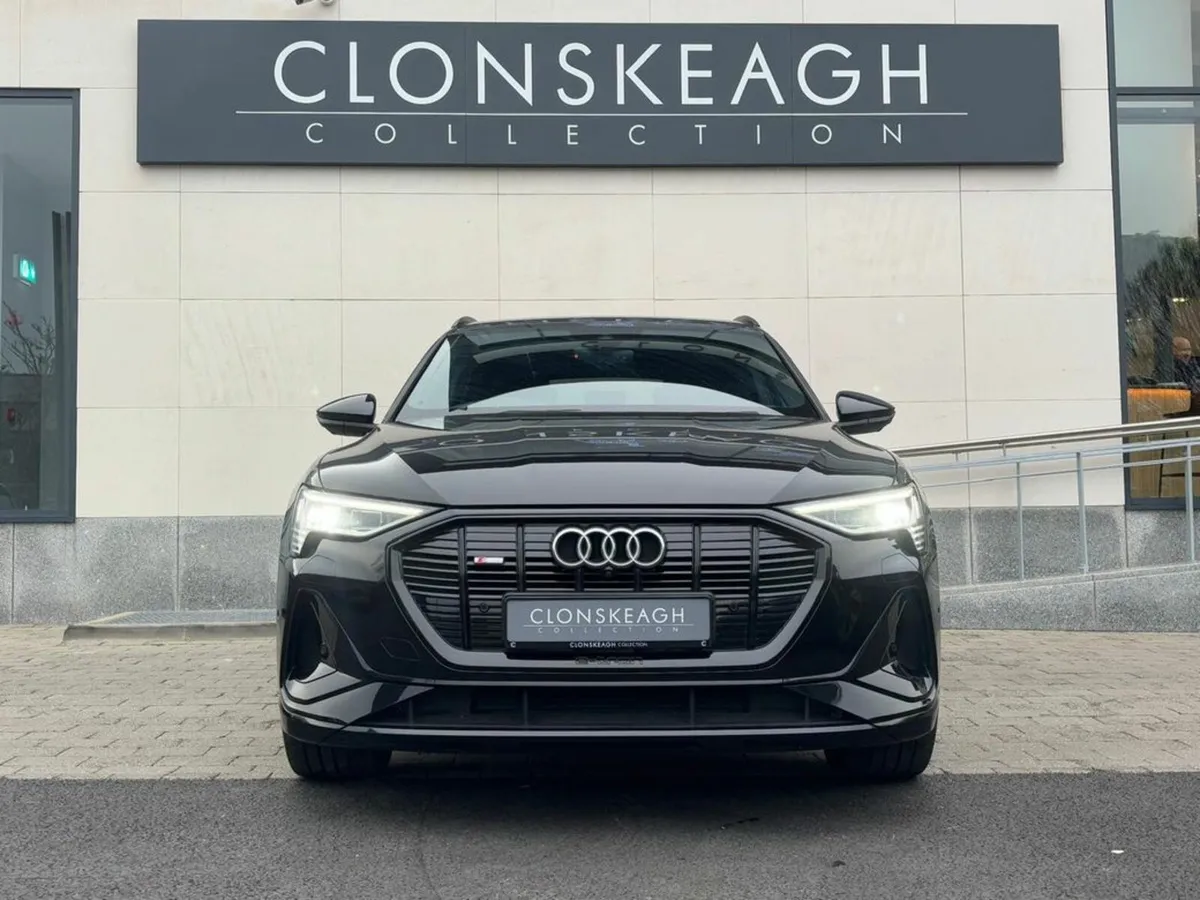 Audi e-tron 55 SPORTBACK QUATTRO BLACK EDITION - Image 3