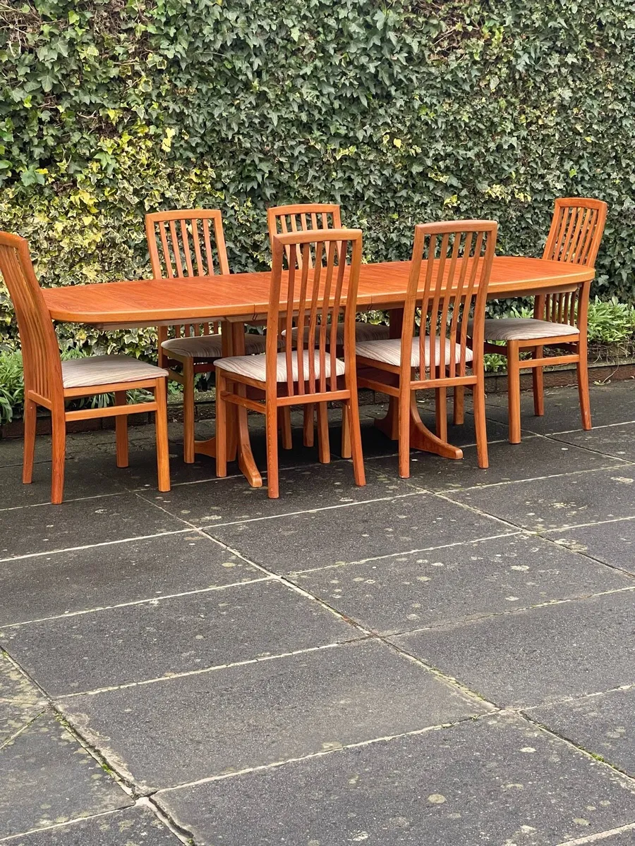 Mid century Danish dining - Image 1