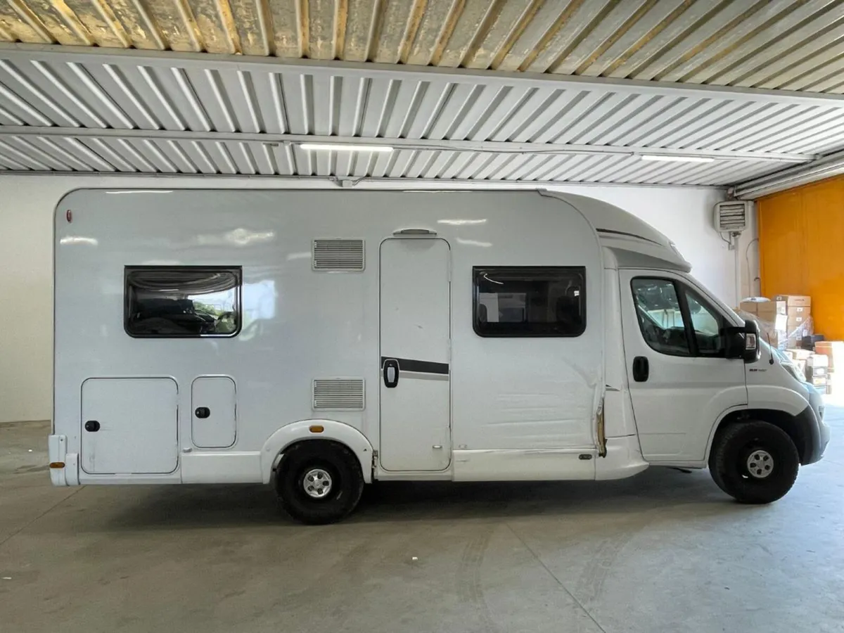 Fiat Ducato Carasuite 650 MF | Sleeps 4 - Image 4